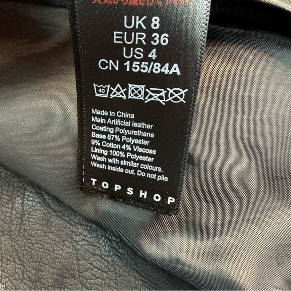 TOPSHOP Fred Faux Leather Biker Jacket Size: 4P Color: Black - Picture 13 of 16